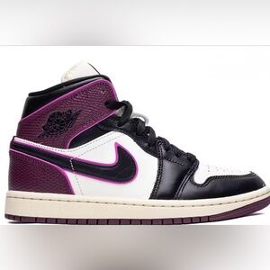 NIB Air Jordan 1 Mid SE in the Sail/Black Active Pink/Bordeaux/Nior